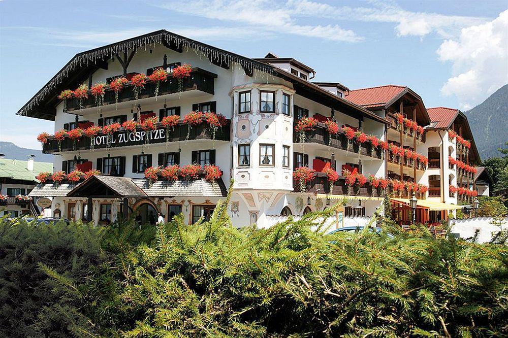 Hotel Zugspitze Garmisch-Partenkirchen Ngoại thất bức ảnh